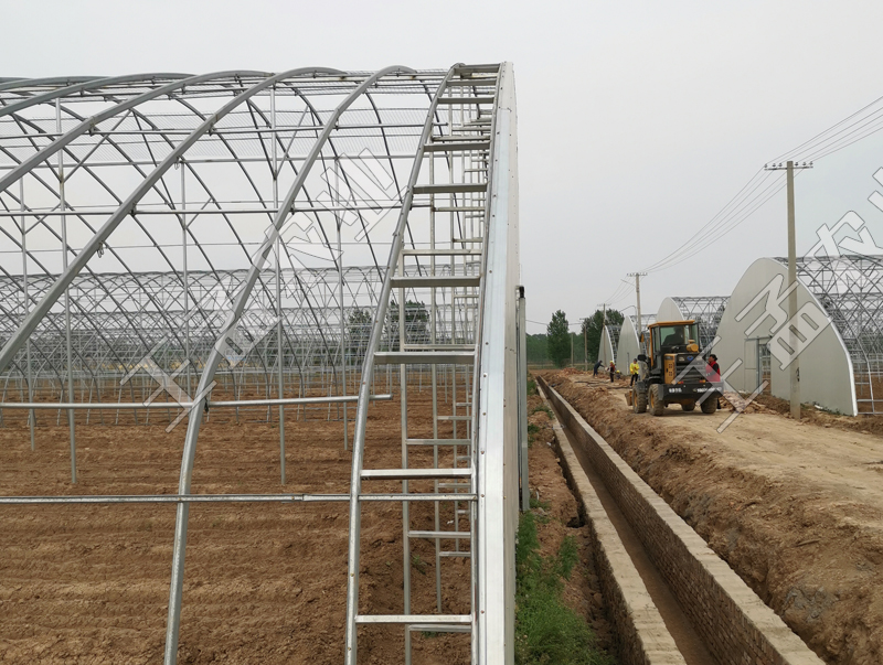 双层薄膜连栋温室大棚几种建造方法，温室大棚如何建造